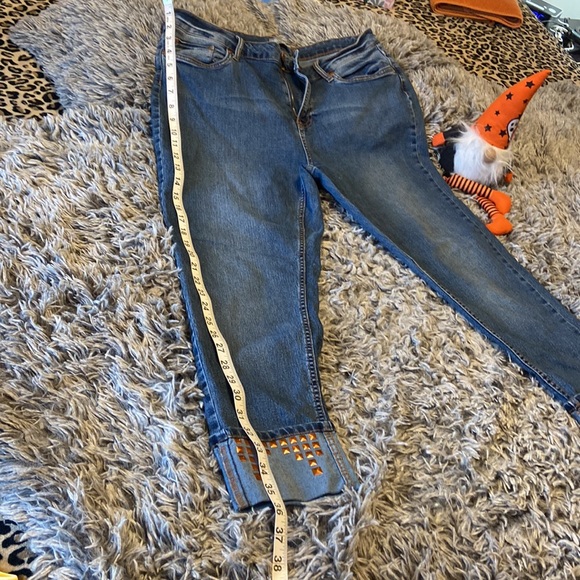 Falls Creek capris - Picture 9 of 10